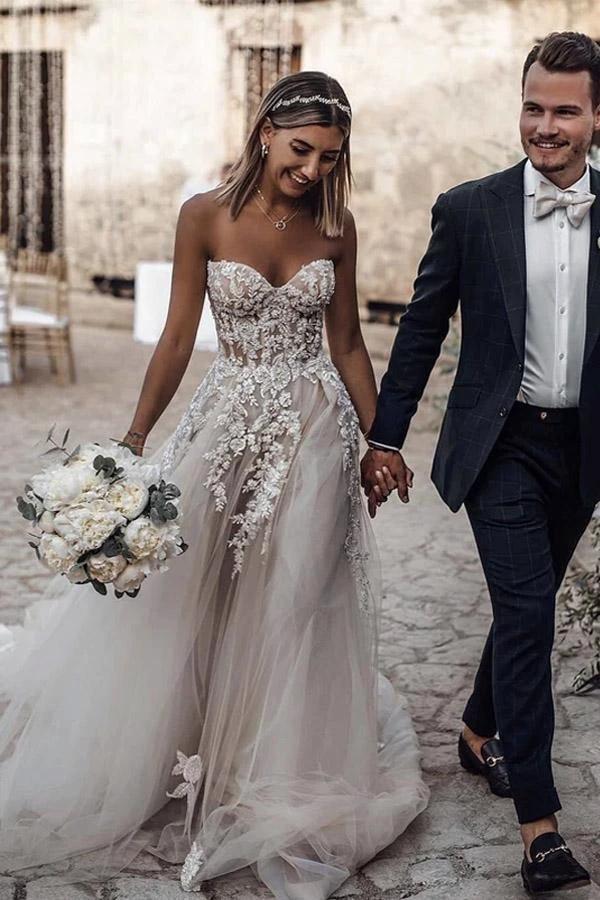 A-Line Sweetheart Sleeveless Sweep Train Tulle Wedding Dress (ZD16370)