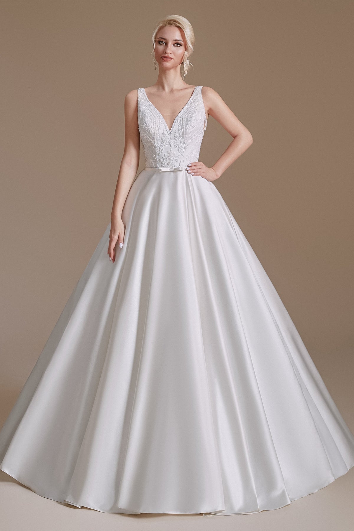 A-Line V-Neck Floor-Length Applique Wedding Dress