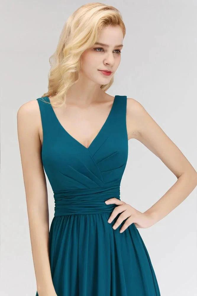 A-line V-neck Sleeveless Ruffles Chiffon Bridesmaid Dress (ZD13048)