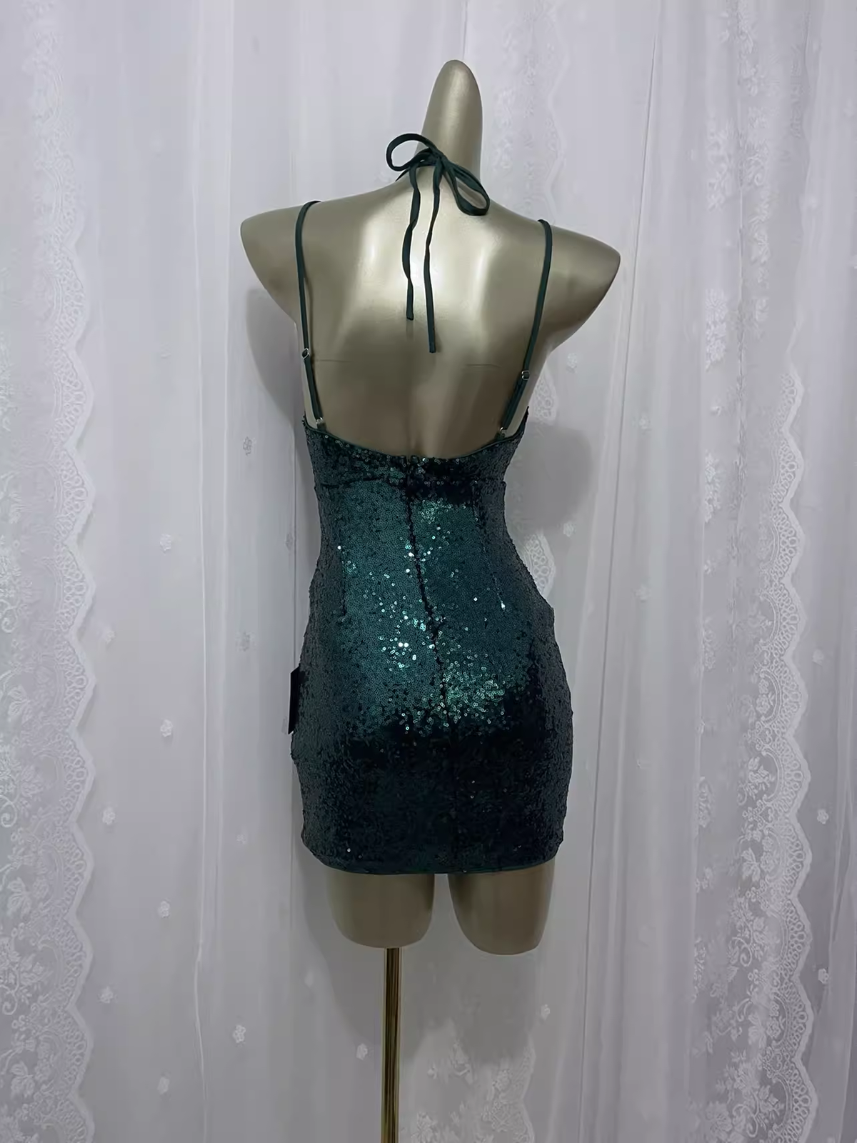 Sexy Sheath Green Sequin Travel Vacation Dress Short Birthday Dress - View 2 | FashionDia