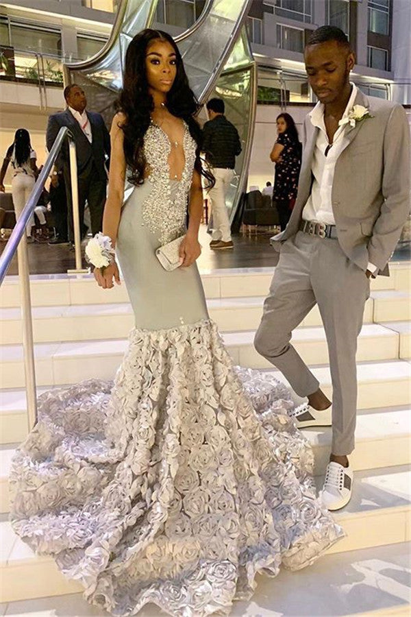 Alluring Chic V-Neck Beads Appliques Prom Dresses Fit and Flare Flowers Evening Gowns