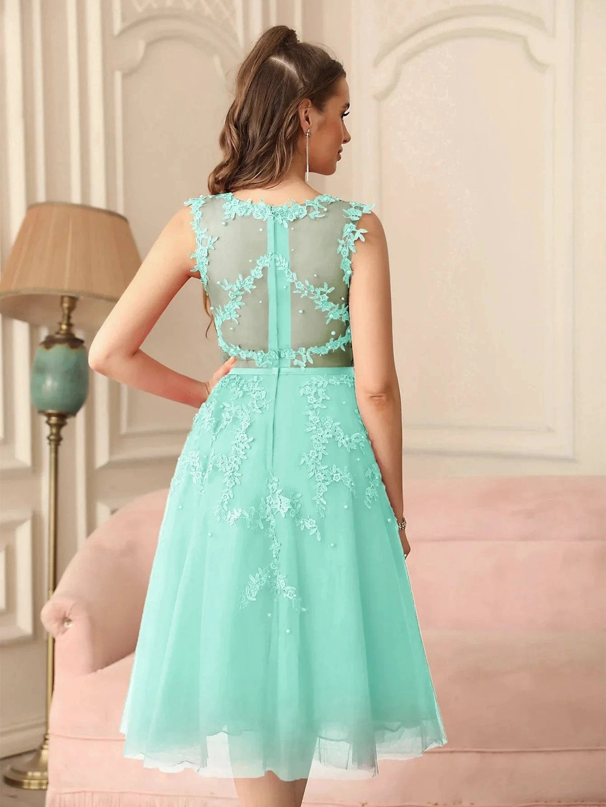 Amazing A-Line Scoop Sleeveless Lace Short Bridesmaid Dresses (ZD12855)