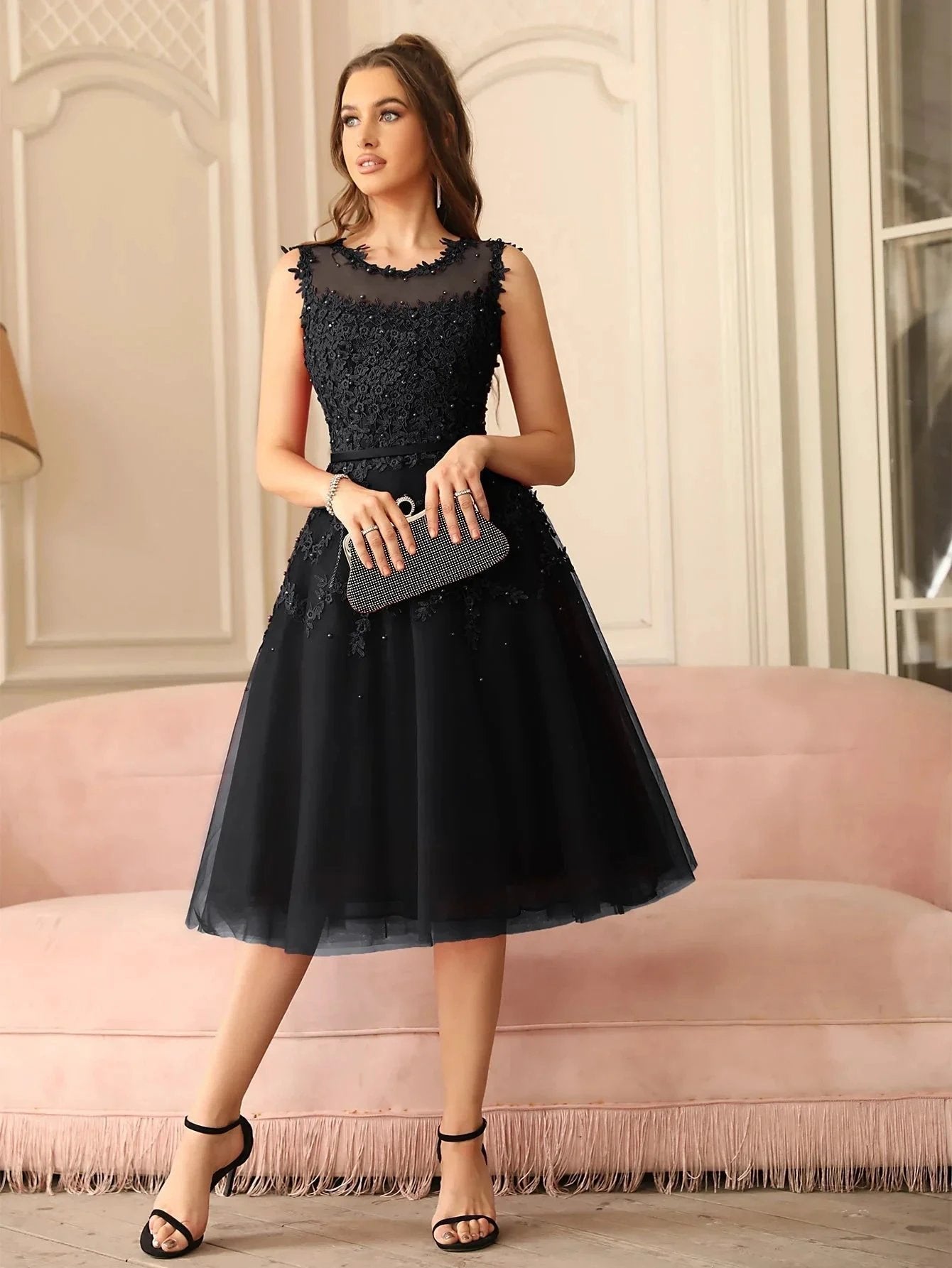 Amazing A-Line Scoop Sleeveless Lace Short Bridesmaid Dresses by misshow.com