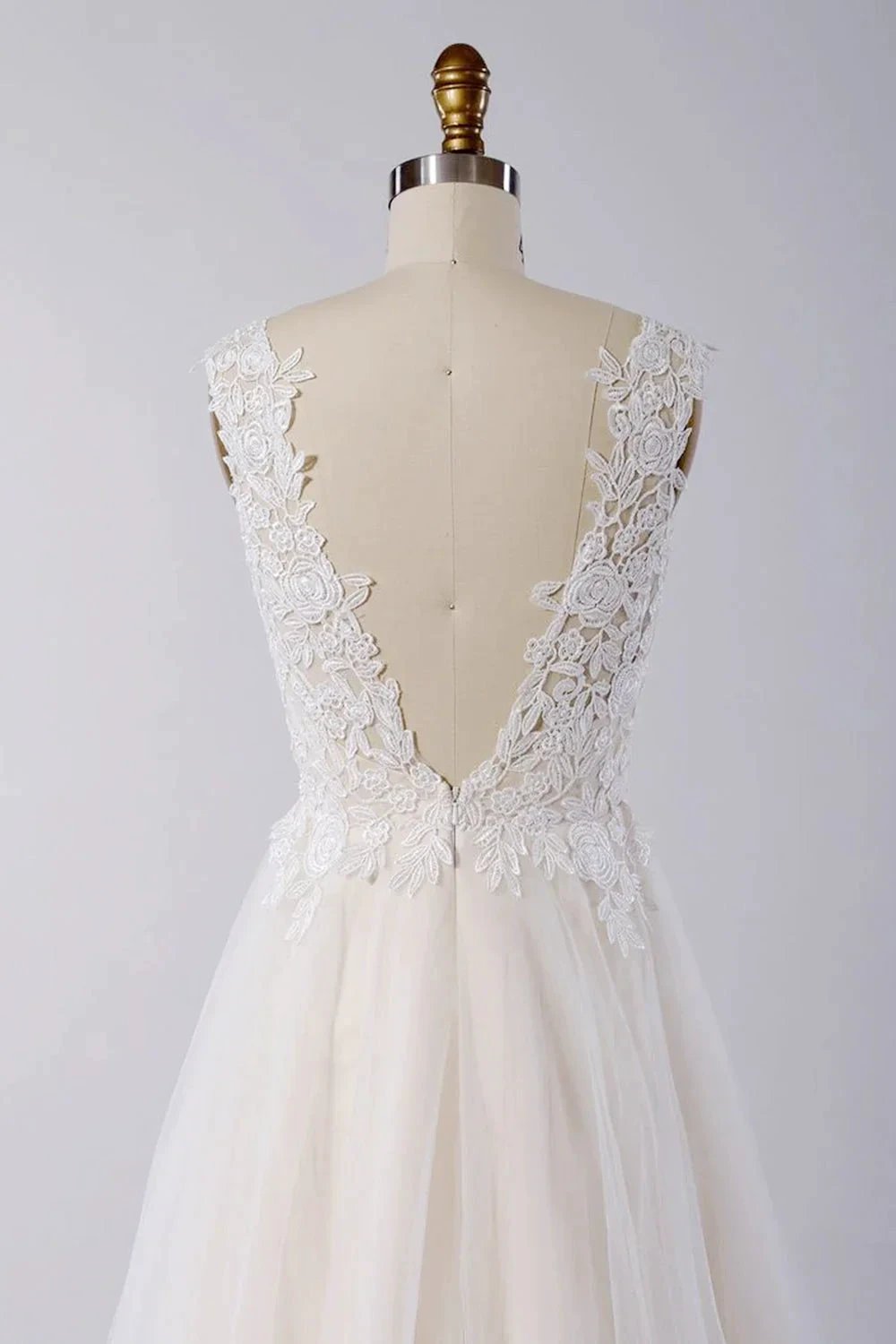 Awesome Long A-line Appliques Lace Tulle Open Back Wedding Dress (ZD14432)