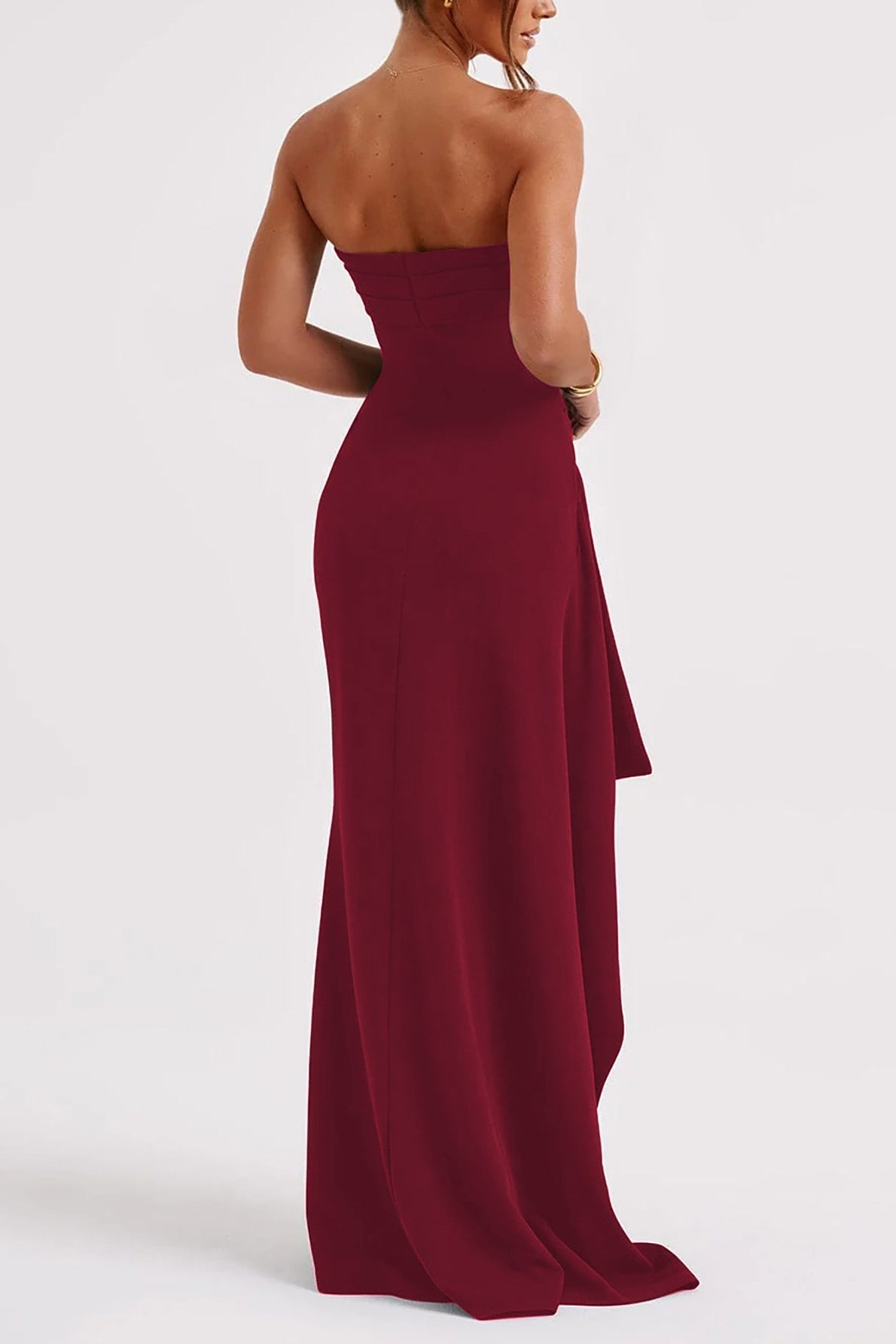 Modern Dress Inspired by Contemporary Streetwear Fashion 12