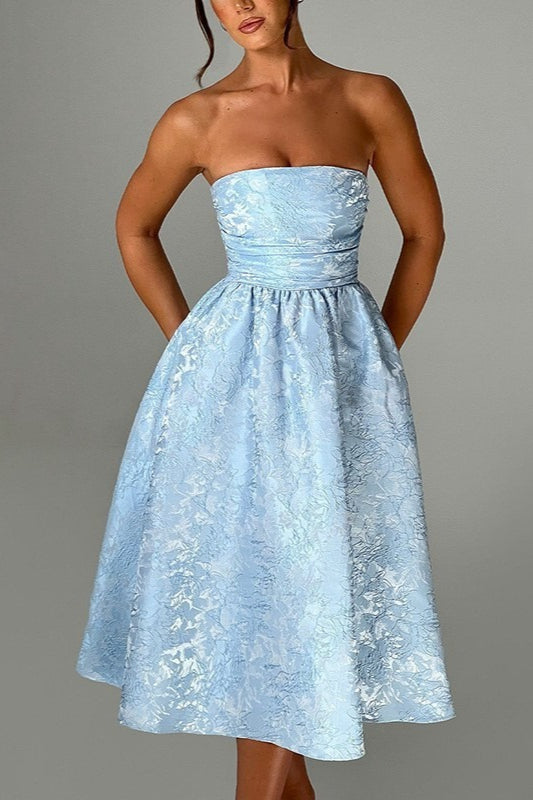 Urban Solid Jacquard Strapless Dress for Modern Fashion Wear