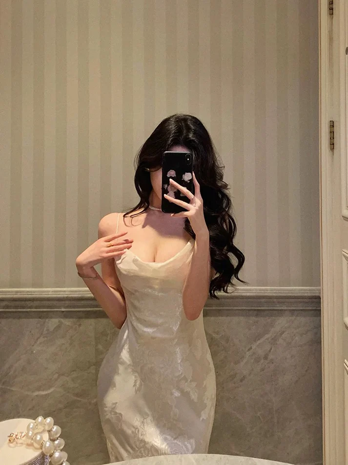 Elegant Mermaid Floral Ivory Satin Prom Dress Spaghetti Straps Party Gown Birthday Outfit - View 4 | FashionDia