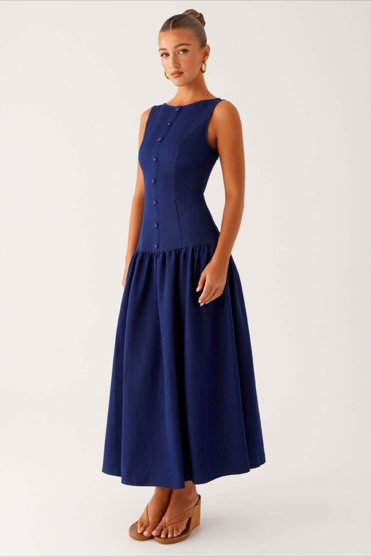Sleeveless Button Up Denim Dress - View 5 | VelvetHem