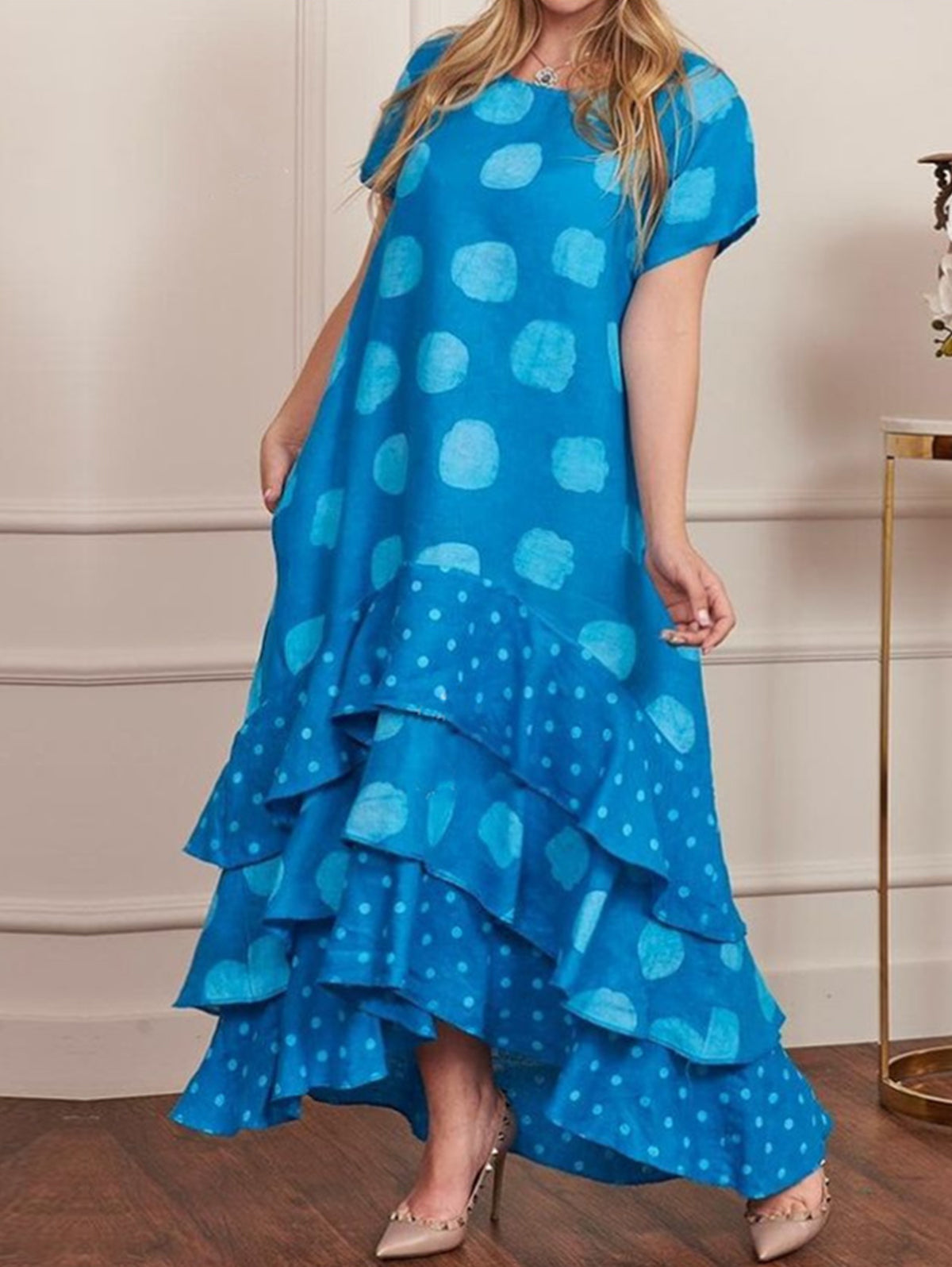 A Vintage Style Dress with Delicate Timeless Details