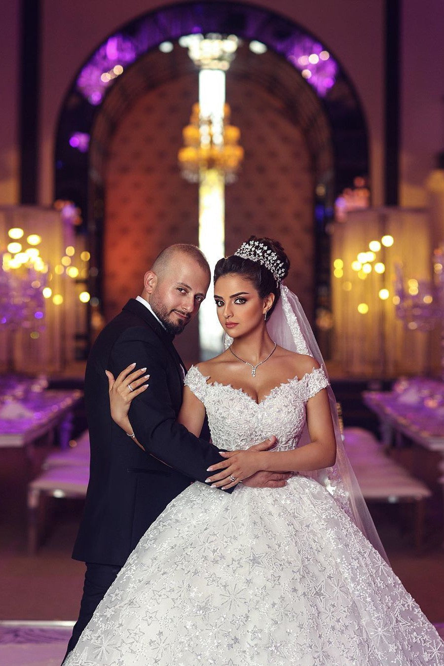 Ball Gown Off-the-shoulder Floor-Length Tulle Lace Applique Crochet Flower Wedding Dress