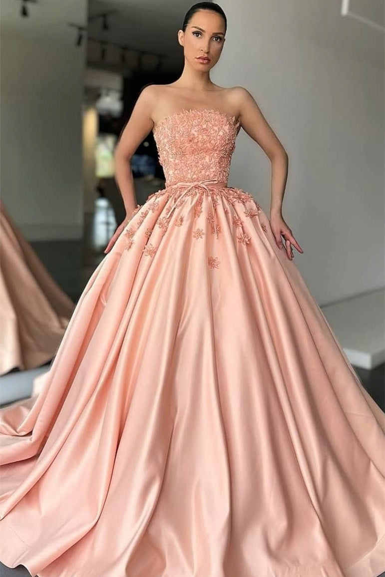 Ball Gown Strapless Lace Applique Floor-Length Sleeveless Prom Dress
