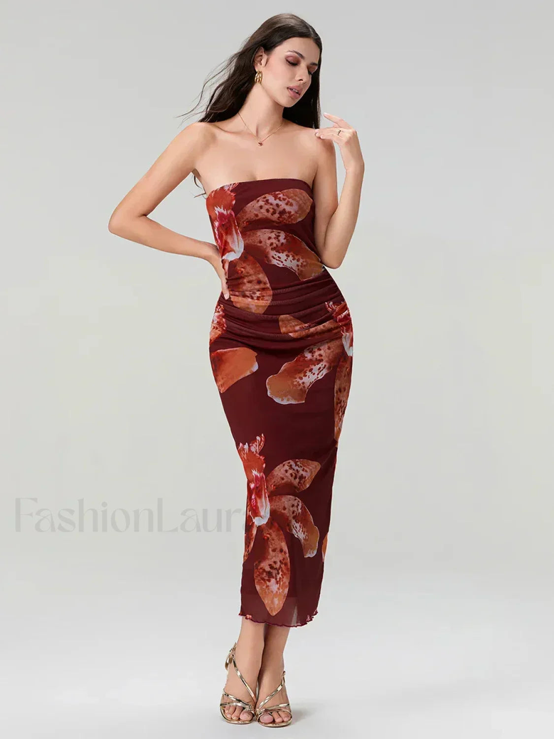 Bandeau Off Shoulder Vintage Inspired Dress for Modern Casual Wear