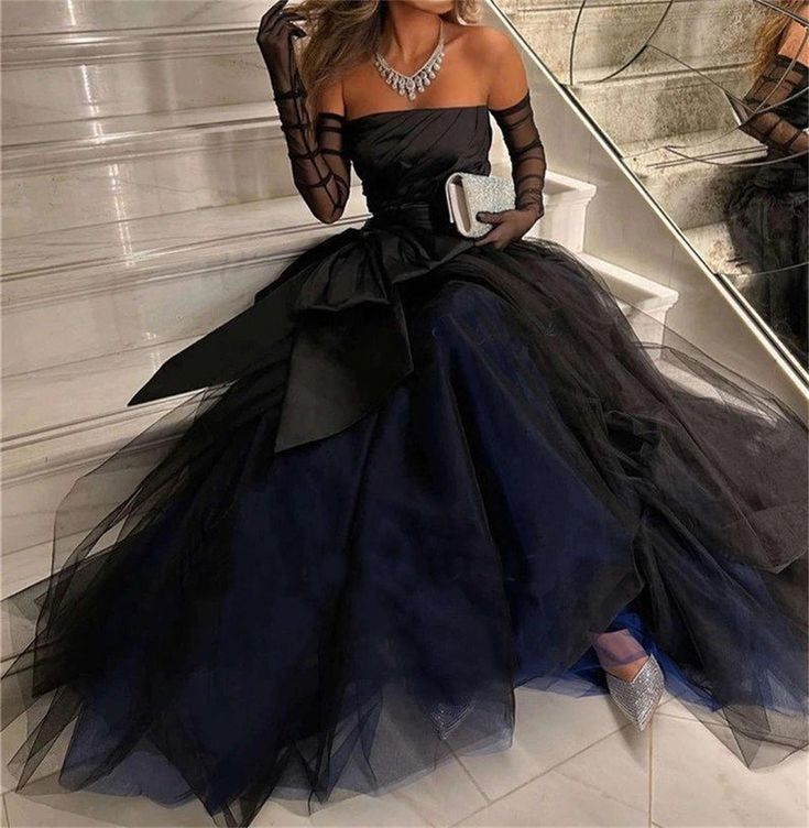 Sexy Strapless Puffy Tulle Prom Dress Black Evening Dress With Gloves Y7631 - View 3 | VelvetHem