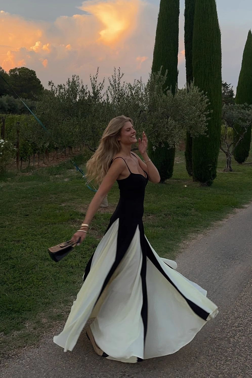 Classic Colorblock Cami Maxi Dress for Modern Fashion Wear