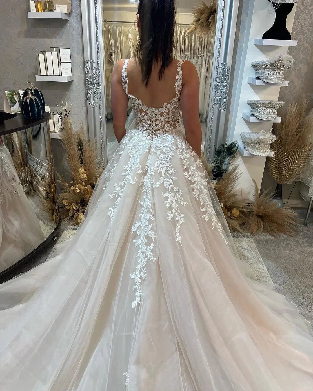 Beautiful Floor Length Sleeveless Straps A-Line Lace Wedding Dress with Split (ZD15763)