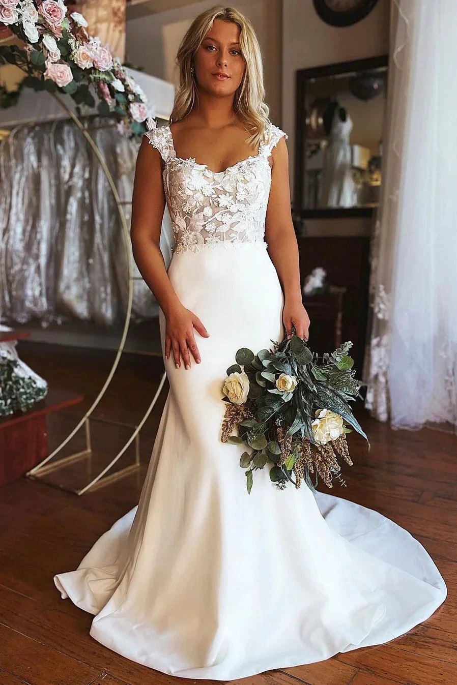 Beautiful Long Mermaid Sleeveless Wedding Dress With Lace (ZD16546) - VelvetHem