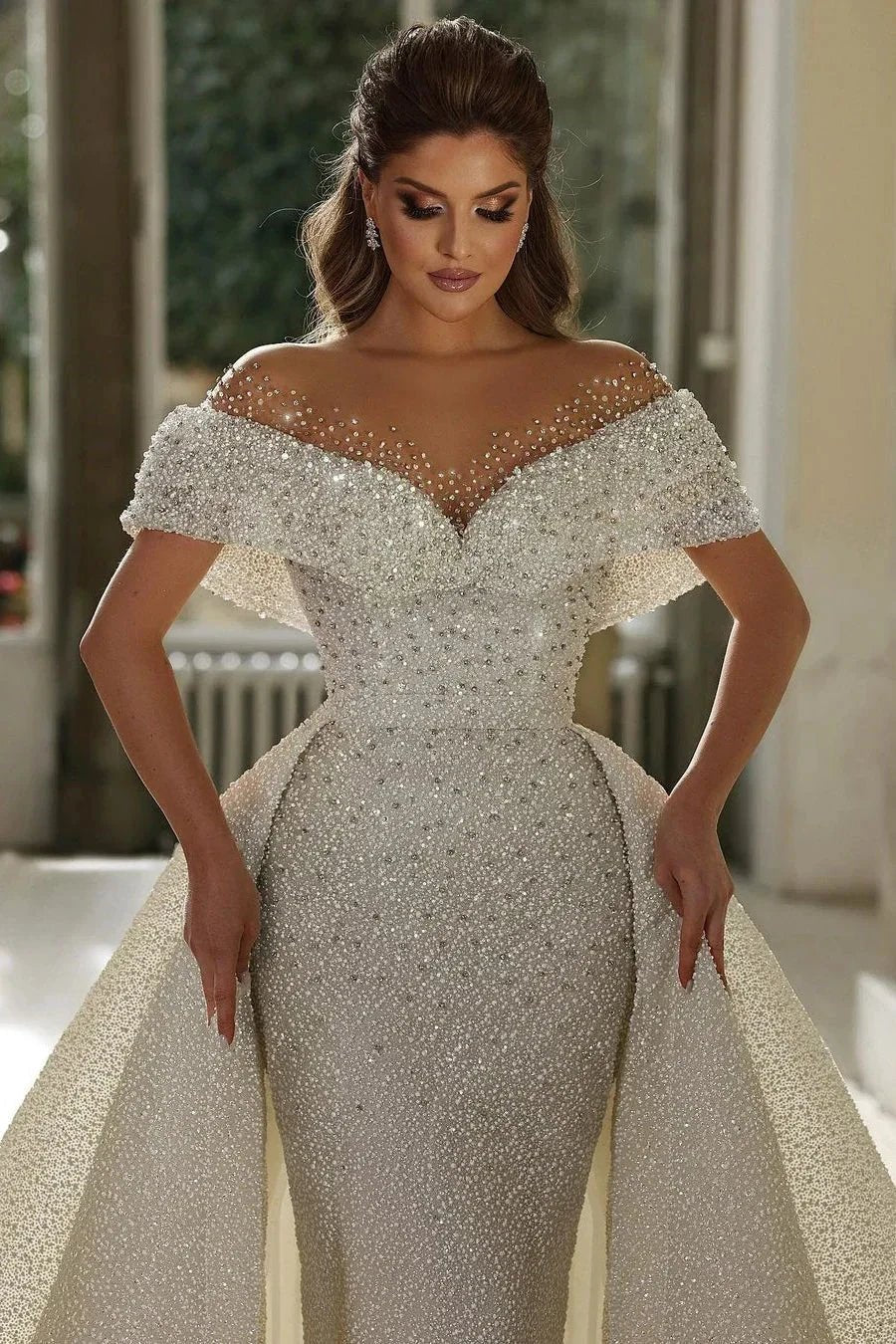 Beautiful Mermaid Panel Portrait Wedding Dresses With Beaded (ZD16420)