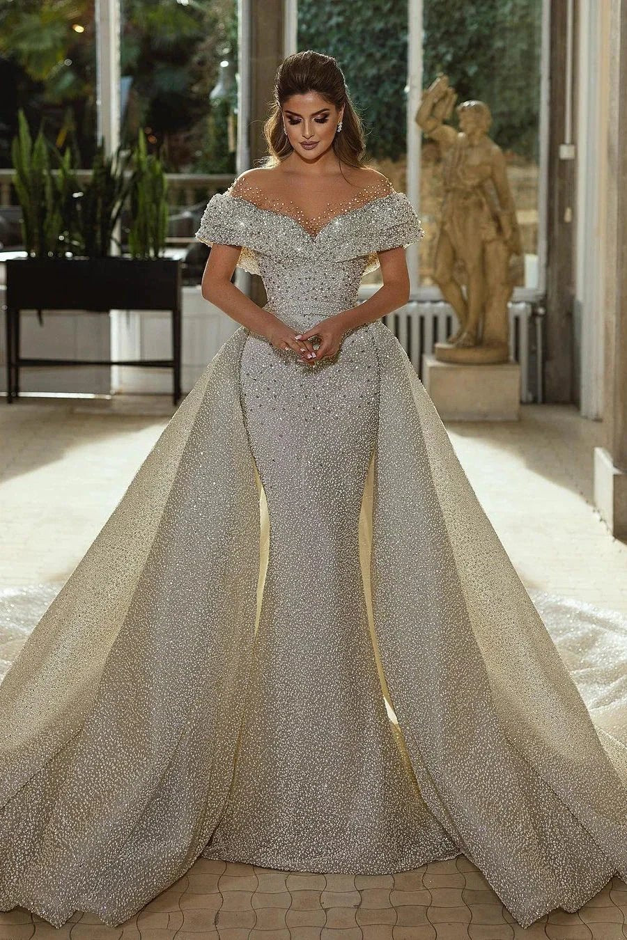 Beautiful Mermaid Panel Portrait Wedding Dresses With Beaded (ZD16420)