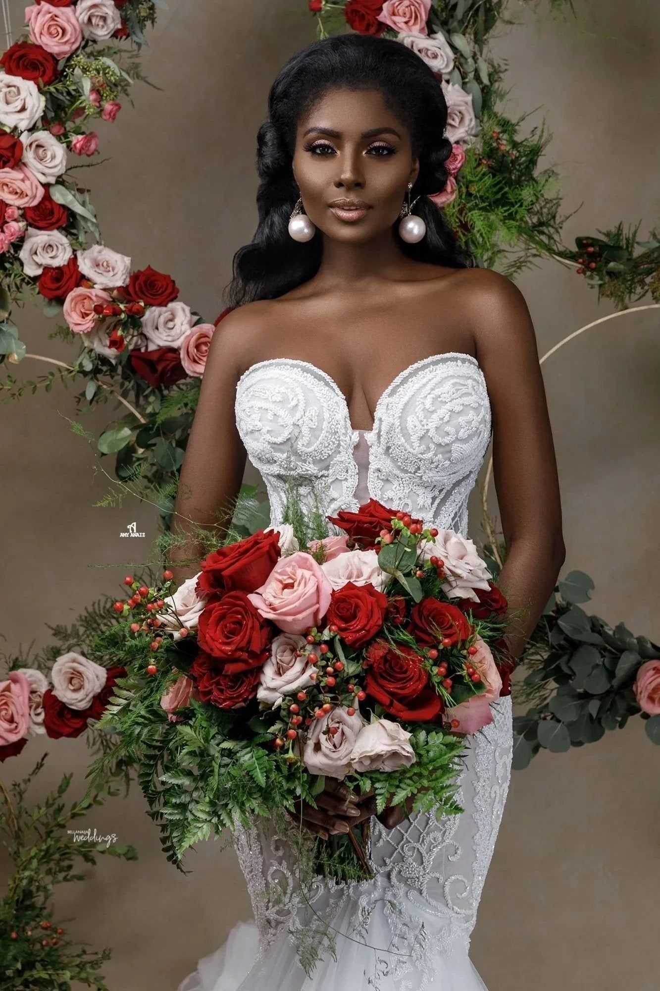 Beautiful Strapless Sweetheart Lace Mermaid Wedding Dress With Applique (ZD16440)