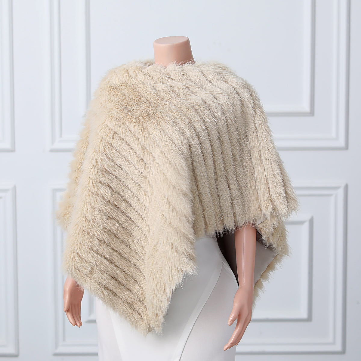 Beige Vertical Look Winter Wedding Shawl
