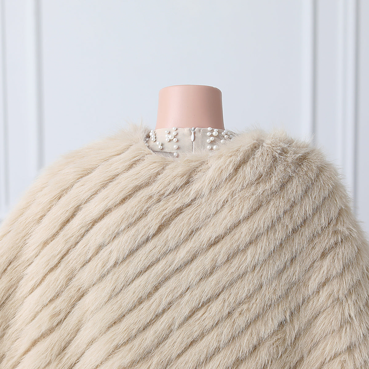 Beige Vertical Look Winter Wedding Shawl