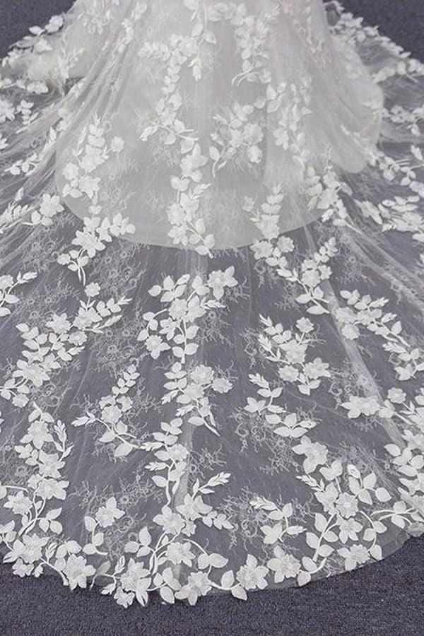 Best Long Mermaid Spaghetti Strap Appliques Lace Wedding Dress (ZD14428) - View 9 | VelvetHem