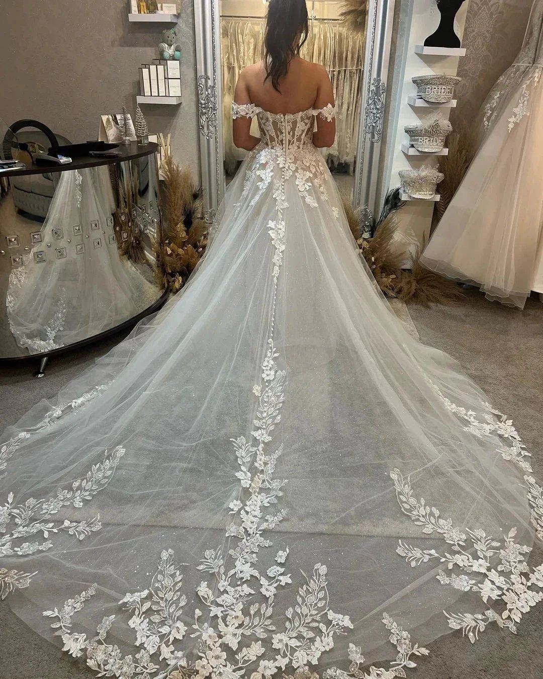 Biztunnel Long A-line Off the Shoulder Tulle Lace Wedding Dresses with Train (ZD16718)