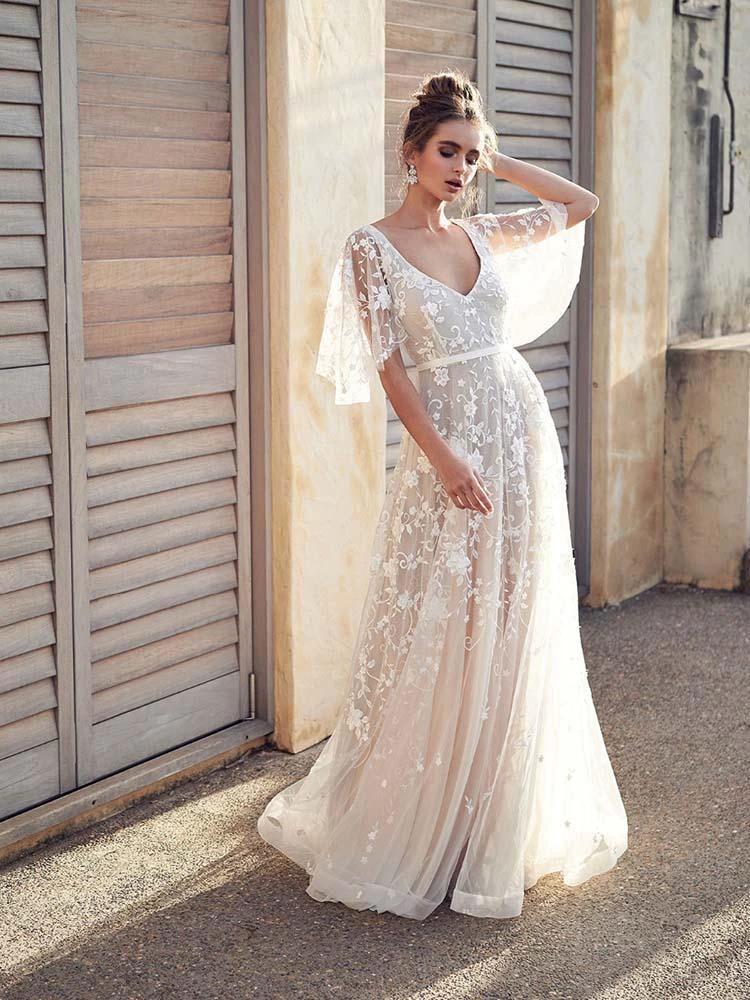 Boho Long A-line V Neck Lace Tulle Wedding Dresses with Sleeves (ZD15903)