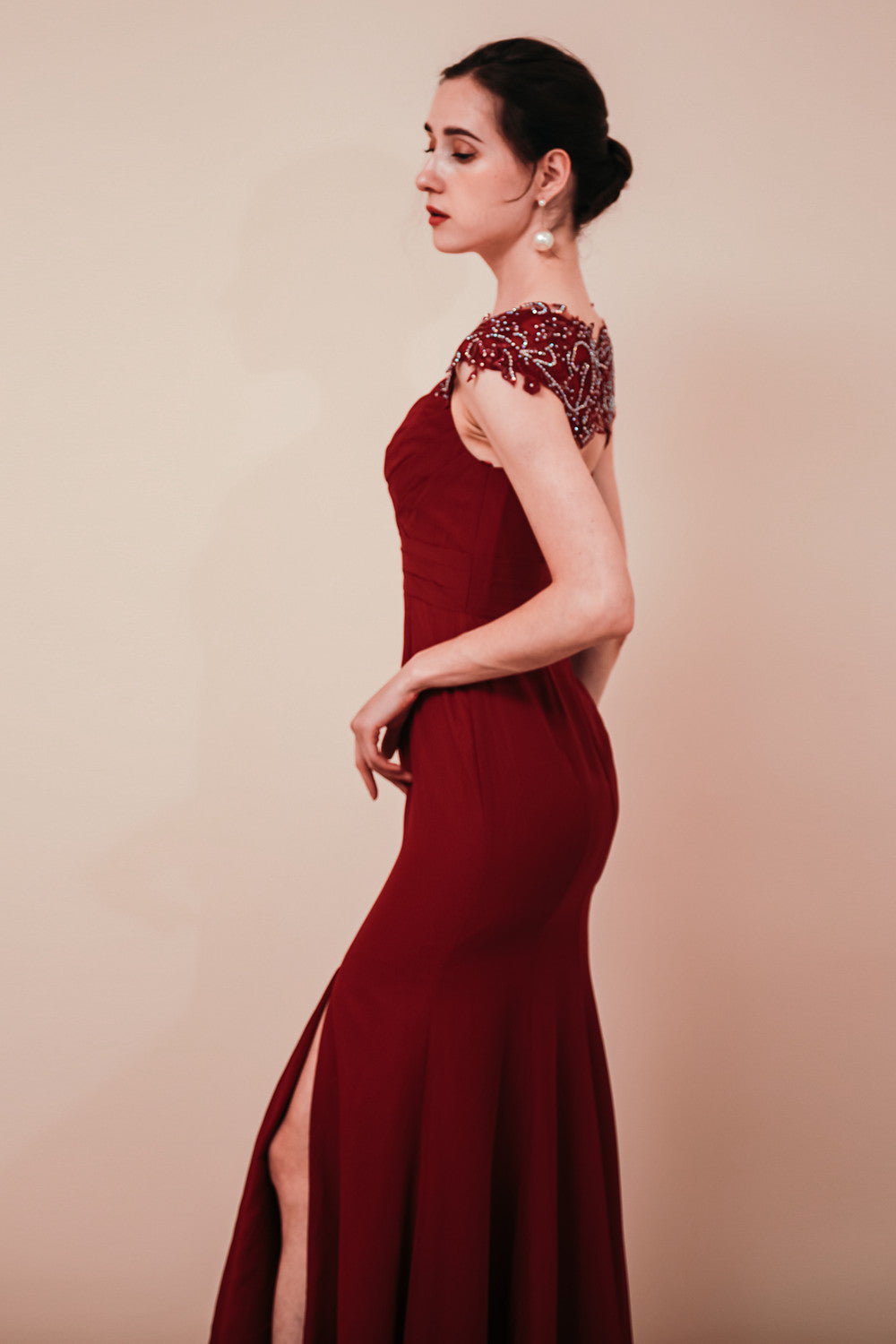 Burgundy Beaded Cap sleeves Chiffon Column Evening Dress
