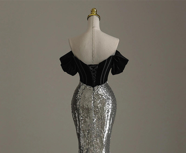 Chic Silver Mermaid Sequins Off the Shoulder Beading Prom Dress Evening Dress Y7613 - View 3 | VelvetHem