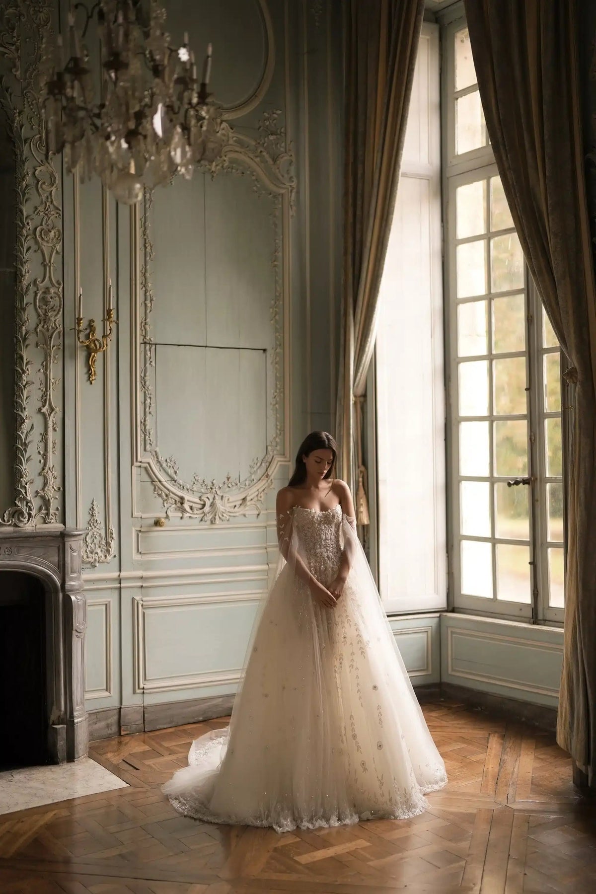 White Sparkly Beaded Corset Tulle Wedding Gown with Long Train ZP206