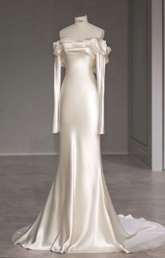 Fairytale Mermaid Scoop Neckline With Long Sleeves Satin Wedding Dress - View 3 | FashionDia