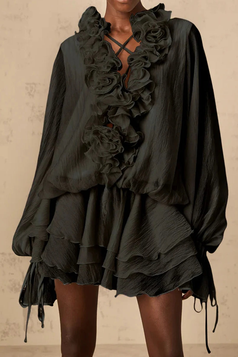 Elegant Loose Fit Folded Dress for Modern Fashion Wear Boutique Fashion Style