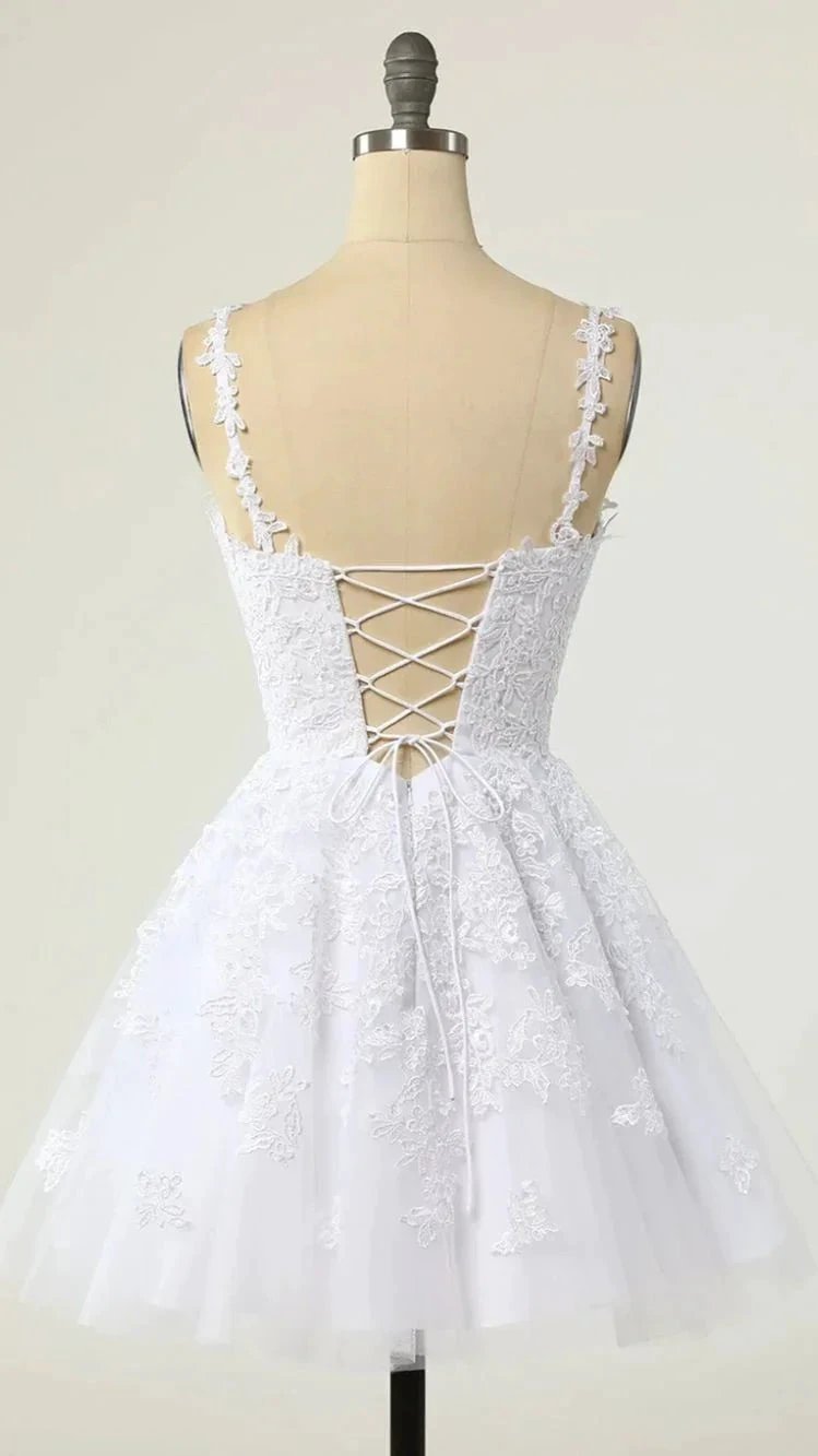 V Neck White Lace Short Homecoming Dresses White Lace Formal Graduation Dresses (ZD12354)
