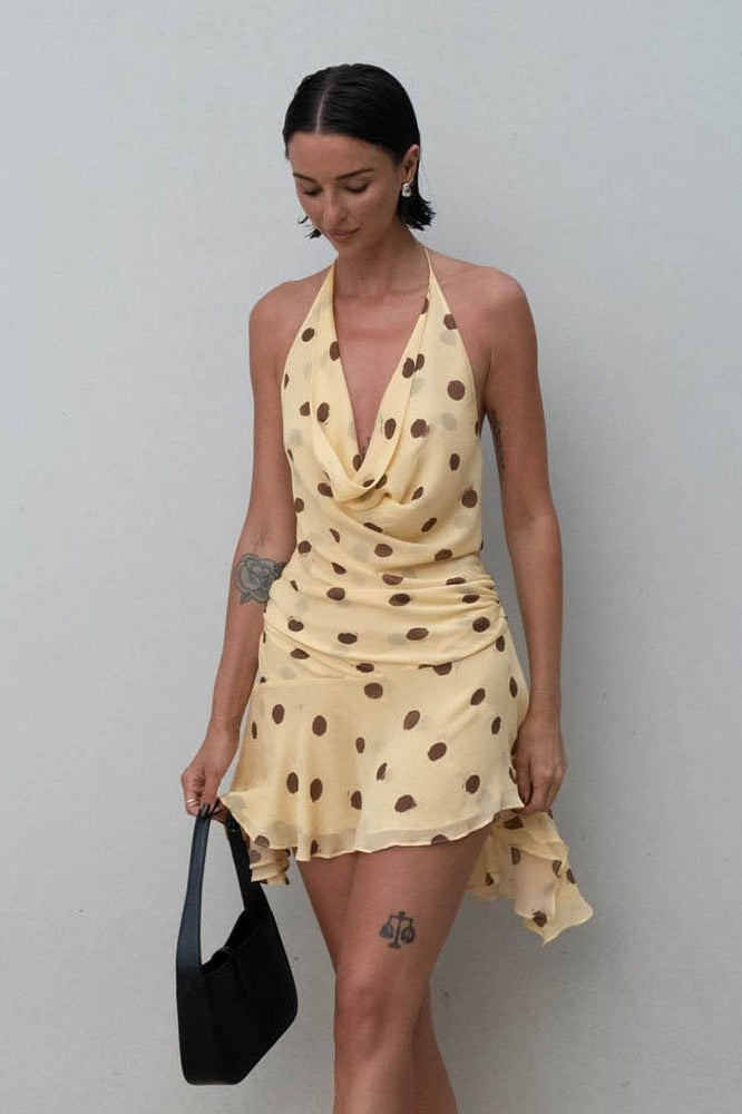Fl Polka Dots Dress with Relaxed Fit and Layered Outfit Styling