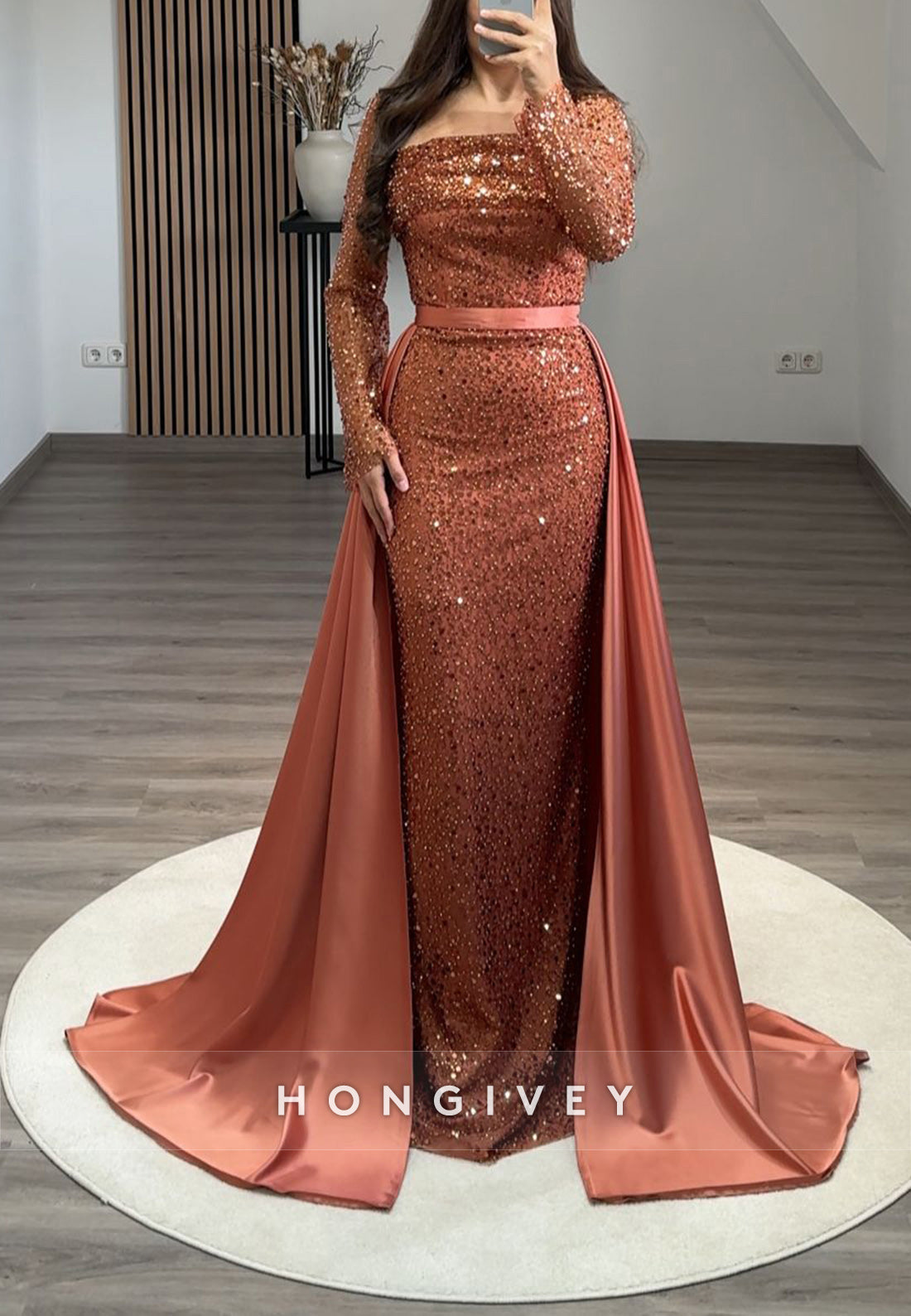 Detachable Train Long Sleeves Pleated Evening Formal Dresses