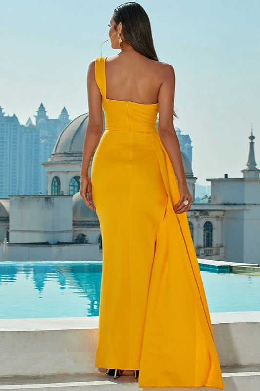 Relaxed Asymmetrical One Shoulder Dress for Modern Fashion Wear