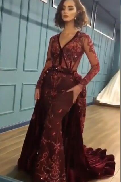 Charming Beading Burgundy Long Sleevess Prom Dresses with Appliques
