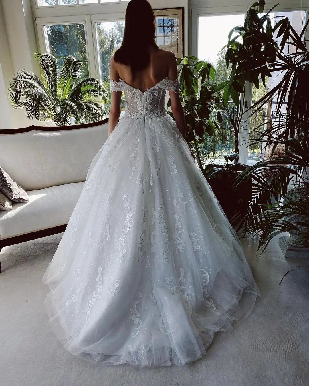 Charming Long A-line Off-the-shoulder Tulle Wedding Dress with Glitter (ZD15023)