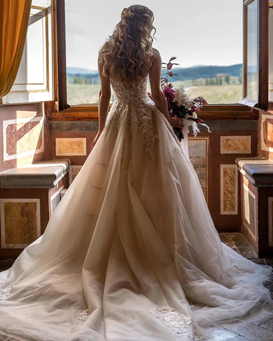 Charming Long A-Line Sweetheart Backless Train Tulle Floral Lace Wedding Dress (ZD14307)