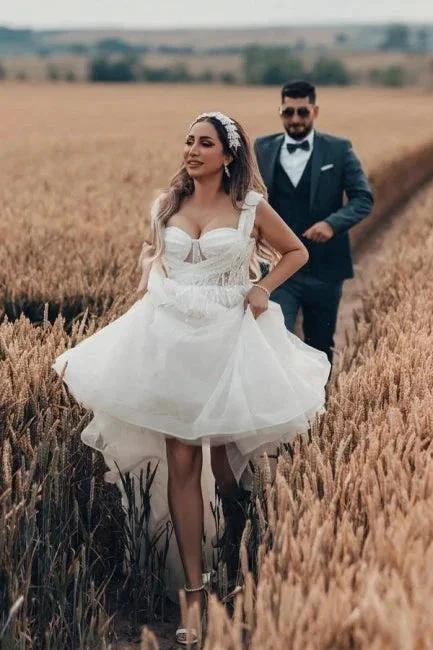 Charming Long White A-line Tulle Sleeveless Wedding Dress with Lace (ZD16624)