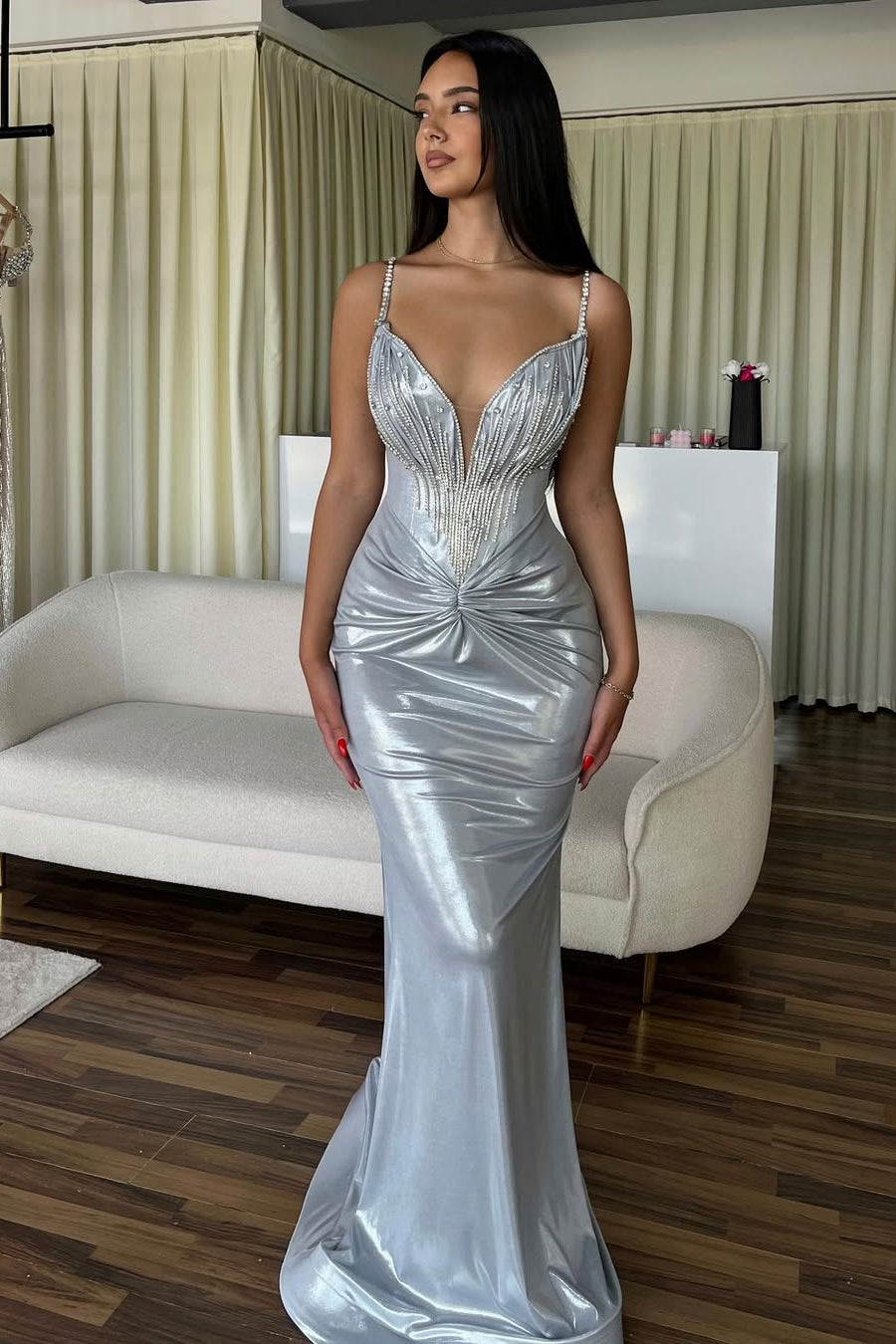 Charming Silver V-Neck Spaghetti-Straps Sleeveless Prom Dresses Mermaid With Beads