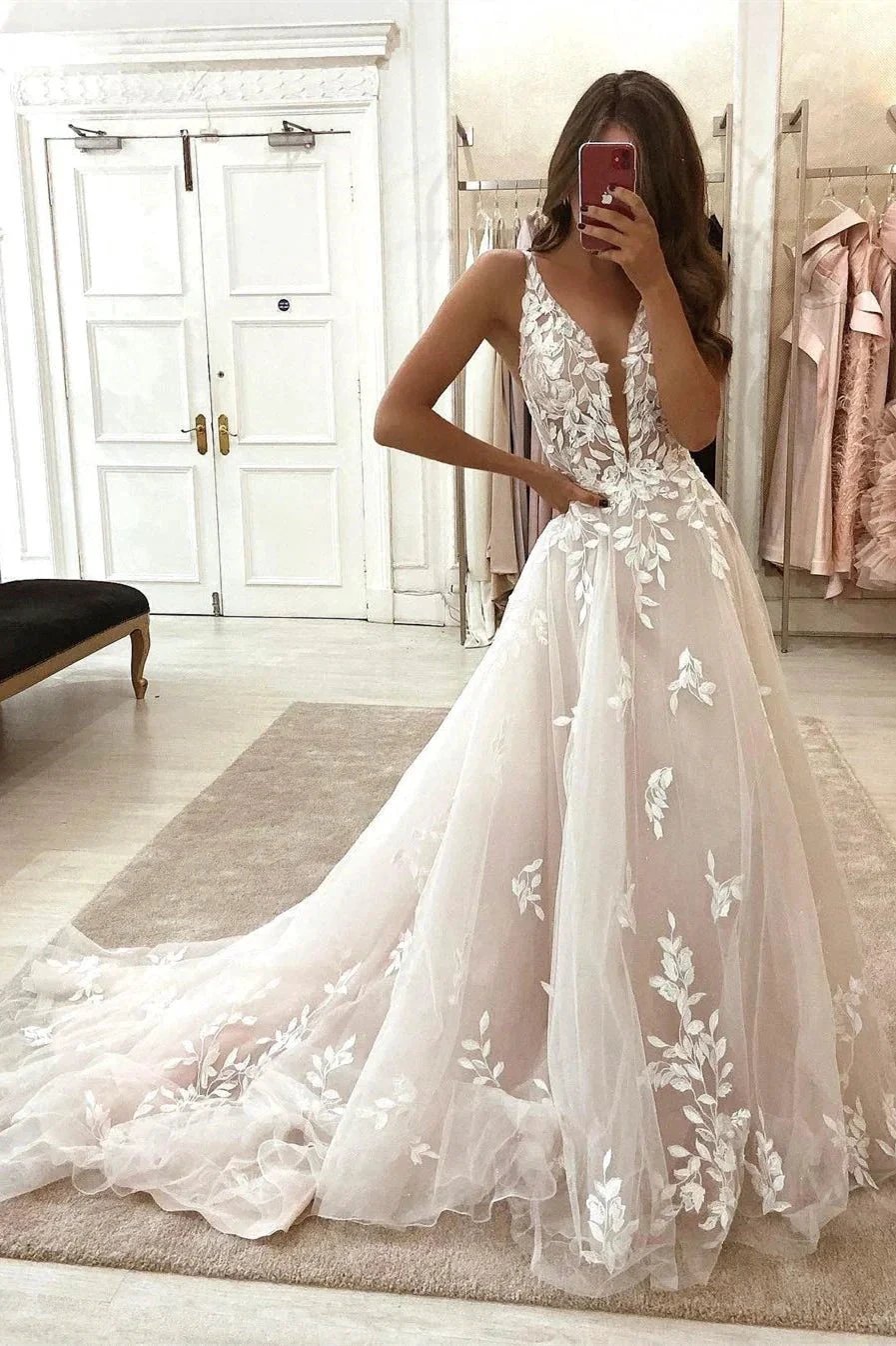 Chic A-line Straps V-neck Sleeveless Appliques Wedding Dress With Lace (ZD14570)