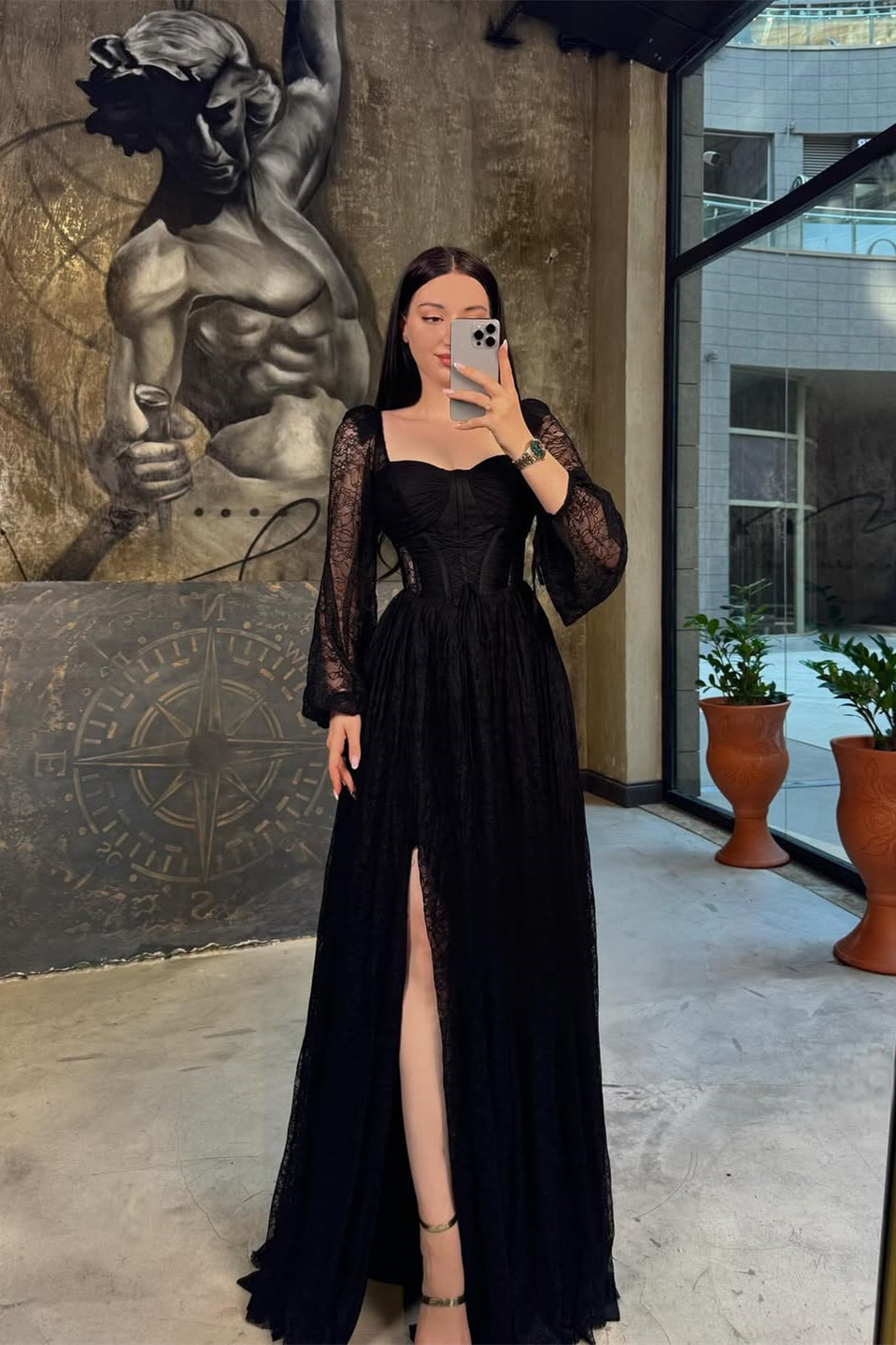 Chic Black Square Long Sleeve Prom Dress A-Line High Split