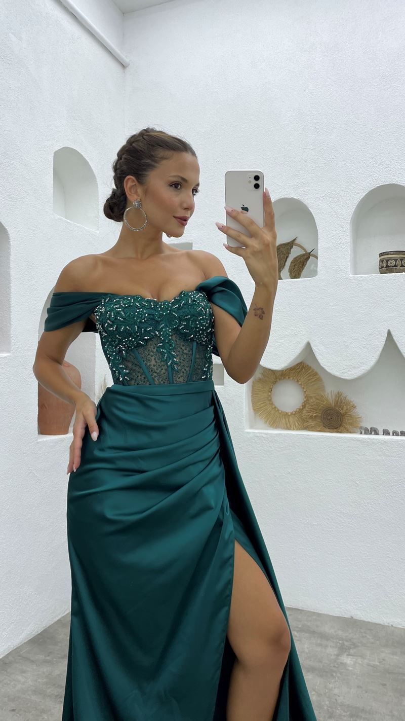 Chic Off-the-Shoulder Sleeveless Mermaid Prom Dresses Long Slit Online
