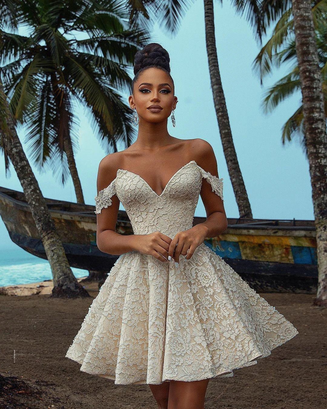 Chic Short A-line Off-the-shoulder Lace Wedding Dress (ZD15035)