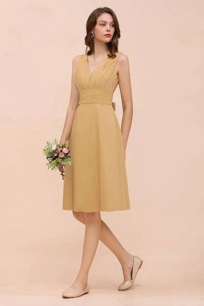 Chiffon Mini Golden Bridesmaid Dress Daily Casual Dress Sleeveless V-neck (ZD12997)