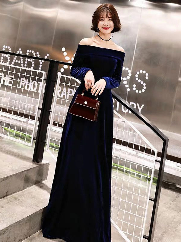 Classic Evening Dresses Velvet Long Sleeve Off-the-Shoulder Maxi Dresses