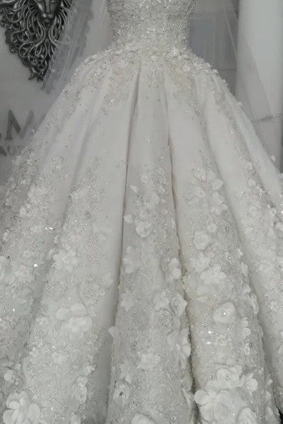 Classic Sleeveless Crystal Wedding Dresses Sheer Tulle Flowers Bridal Gowns with sparkle Beading