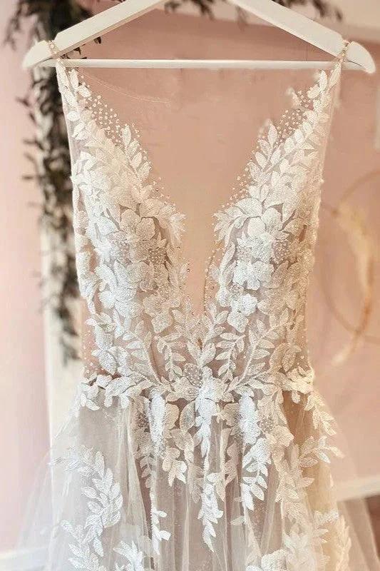 Classy Long A-line Tulle Appliques Lace Wedding Dress (ZD14277)